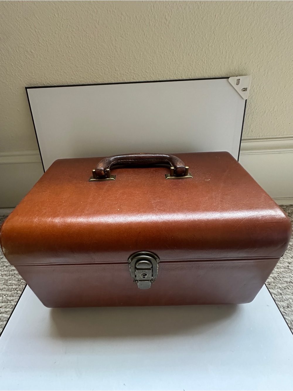 Vintage Brown Leather Doctor Bag Vanity Train Case Mirror Brass Lock 12"